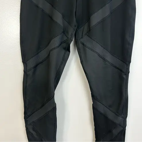 Aerie Offline by  Black The Hugger High Rise Strap Leggings Size Medium