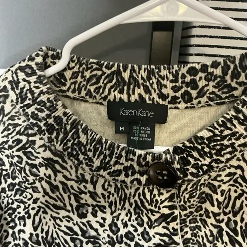 Karen Kane Black and White Button Down Shirt with Mandarin Collar