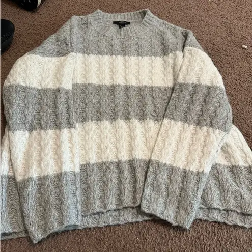 Forever 21 Chunky knit sweater