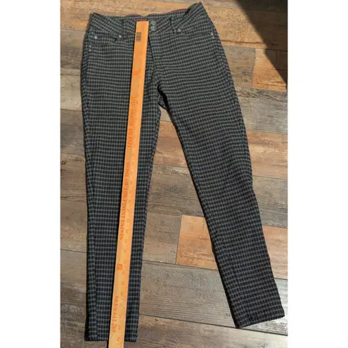 Sabrina Lauren Black & White Plaid Slim Fit Pants