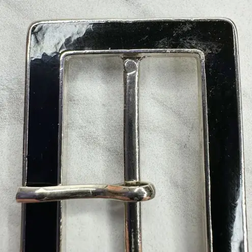 The Bar Silver Tone and Black Simple Basic Belt Buckle