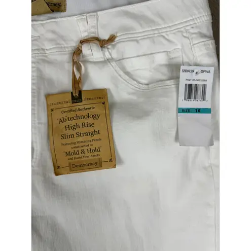 Democracy NWT High Rise Slim Straight White Jeans Size 16 Ab Technology NWT