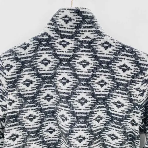 Avalanche Pullover Fleece Sweater Womens Small Gray Cream Aztec Print Polyester