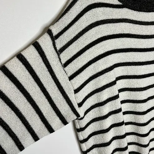 ee:some Black & White Striped Knit Crewneck Sweater