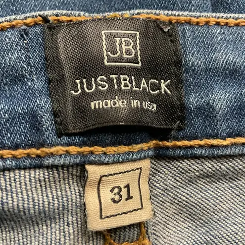 Just Black Just Black Women's Distressed Straight Jeans Size 31 Blue Medium Wash Low Rise