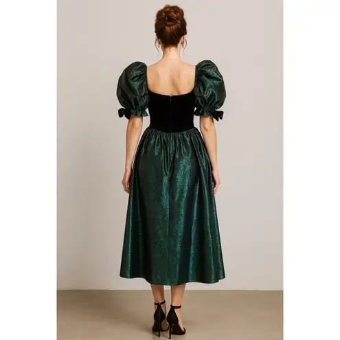Laura Ashley Vintage Green Velvet and Taffeta Dress - Size 14