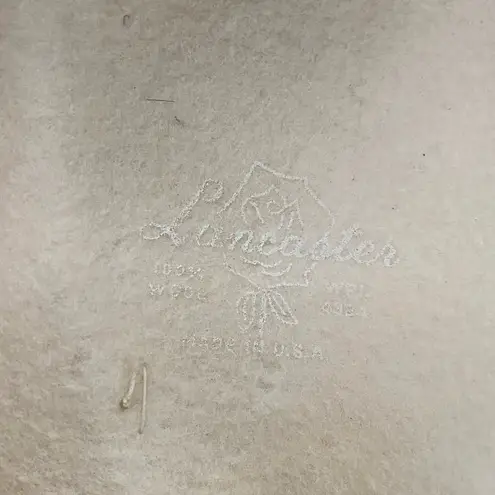 Vintage 50/60s Don Anderson wool cream hat with black ostrich feathers and veil