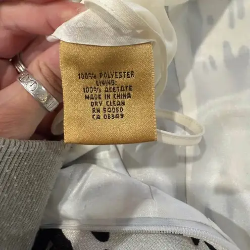 Kasper A Line Dress w/ Jacket White/Black Abstract Women's 14 Embellished Neck Black