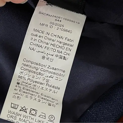 DAZY Sleeveless Vest Tank Top (Navy Blue)