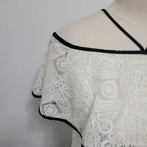 WAYF  halter neck off shoulder lace blouse size medium