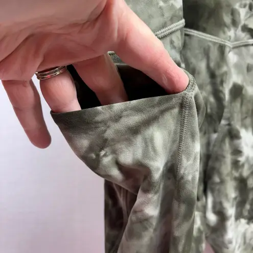 Lululemon  Align High-Rise Tie Dye Capris Leggings Pockets Size 20 Green Camo