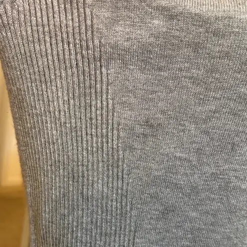 Joseph A Classic Light Gray Turtleneck Sweater – Size XL – Slimming Fit - Image 6