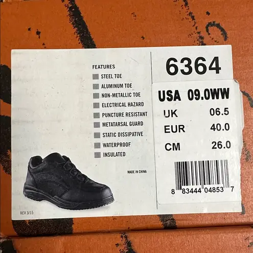 Works by Red wing black leather Worx by Red Wing safety toe athletic shoes. 9.5