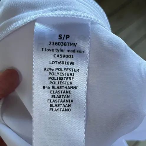 ILTM I Love Tyler Madison Women's White Lisa Palermo Shorts Size S. NEW