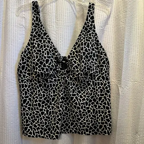 Avenue Tankini Set Animal Print, Black & White, Size 22 W