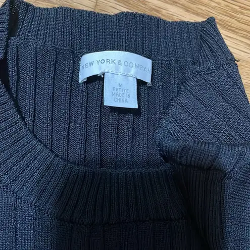 New York & Company Ribbed Red and Green Long Sleeve Sweater Dress Size M