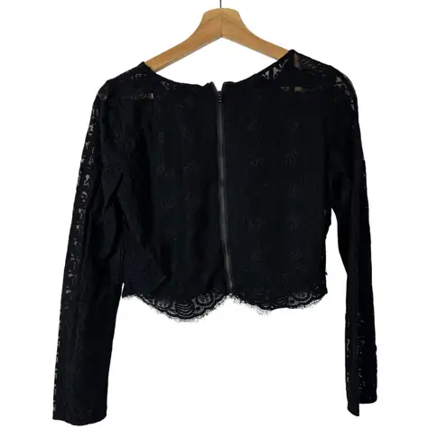 Hollister  Black Lace Scallop Hem Long Sleeve Cropped Top S