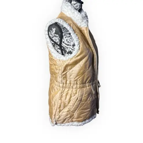 Women’s reversible vests size medium