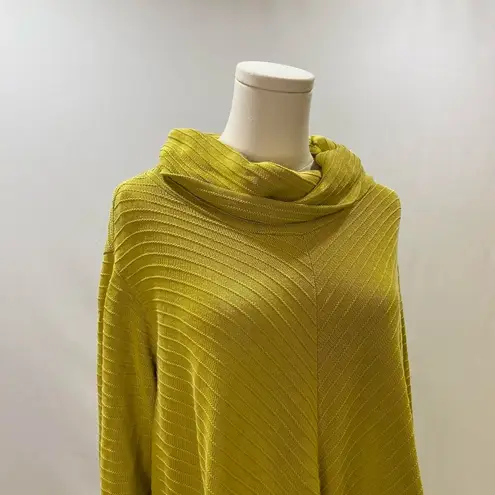 Margaret Winters Oversized Sweater Yellow Size undefined