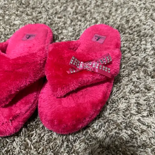 Corkys Pink Fuzzy FlipFlops with rhinestone bow size 7