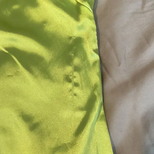 T Tahari navy blue sheath w/print band green & blue zipper & green lining