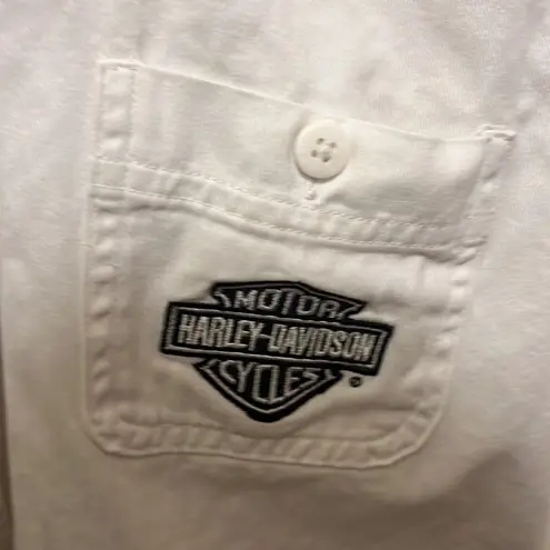 Harley Davidson  Woman’s White Short Sleeved Button Up Top Size XS