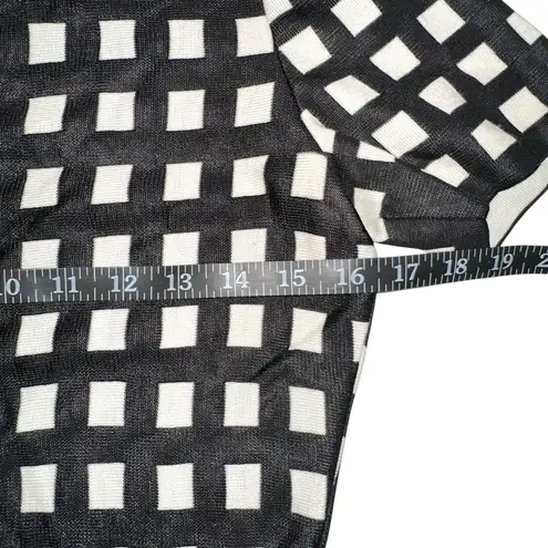 St. John Tubular Box Knit Short Sleeve Black and White Flare Midi Dress 4