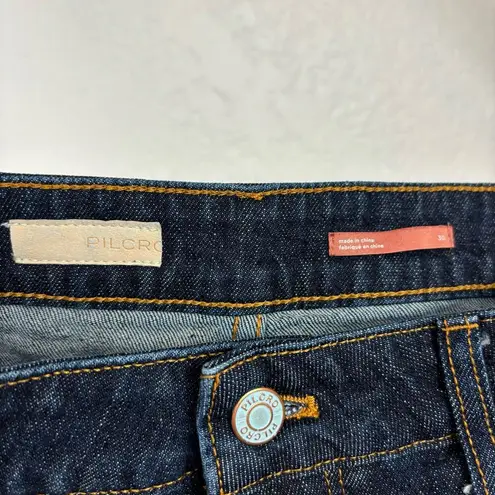 Pilcro Anthropologie The Bow Boyfriend Dark Wash Distressed Jean Size 30