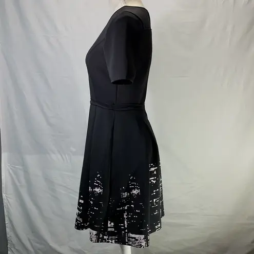 Elie Tahari New York Skyline Black with White Dress Size 6