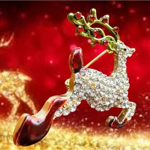 Reindeer Brooch Pin Rudolph Christmas Eve New Crystal Accents Santa Nort… Gold