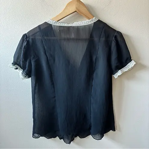 Heart soul  Black Ruffled Blouse with White Lace Trim