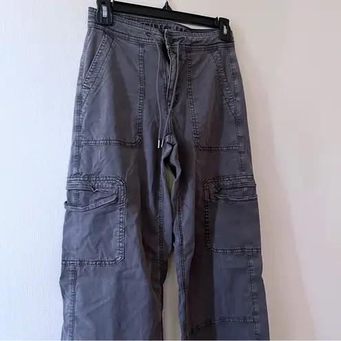 American Eagle AE Dreamy Drape Stretch Super High Waisted Cargo Baggy Wide-Leg Pants 000 XXS