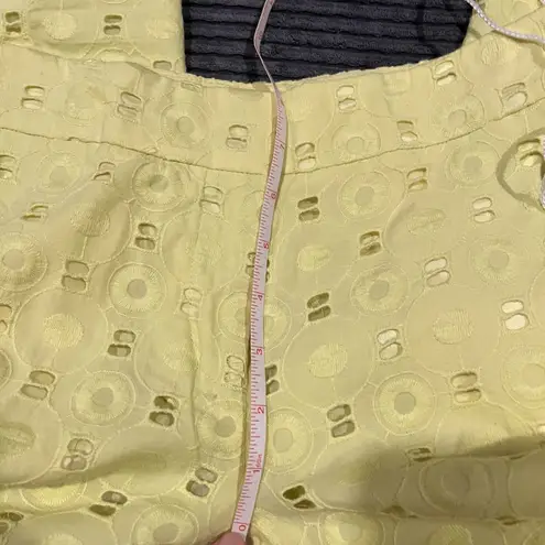 Isaac Mizrahi New York NWT Size 2 Citron Yellow Eyelet South Hampton Crop Pants