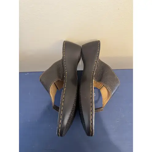 b.o.c. Between The Toe Sandal Woman's 8M Black Wedge Buckle Size 8