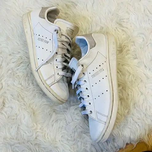 Adidas  Stan Smith x Disney Peter Pan Tinkerbell Shoes women 5.5 White Sneakers