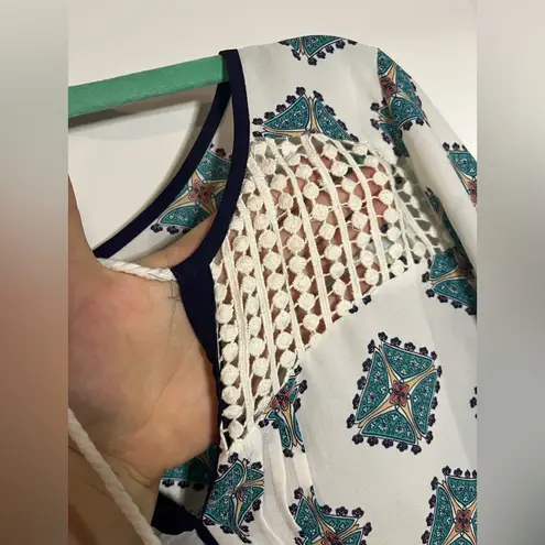 Black Rainn Cold Shoulder Multicolored Bell Sleeve Tunic with Tassels Size Med