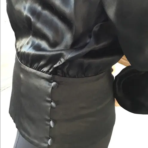 Ling sleeve silk blouse Black Size 8