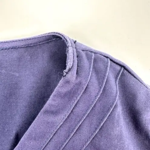 Isabella Bird Women's Sleeveless V