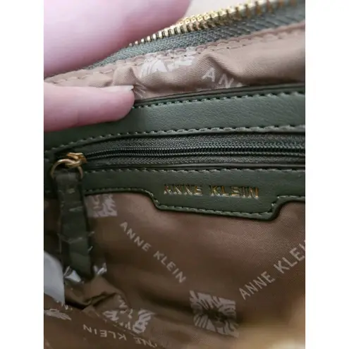 Anne Klein  Sage Green Small Ruched Chain Strap And Removable Crossbody Purse Nwt