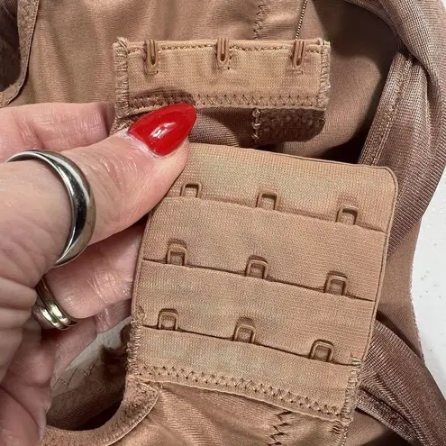 GLAMORISE 34G Bra Low Cut WonderWire Lace Bra Padded Underwire Wide Strap Brown Size undefined - Image 8