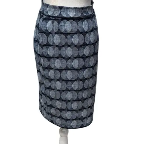 Renee C . Blue & White Circle Print Knee Length Pull On Pencil Skirt Size Small