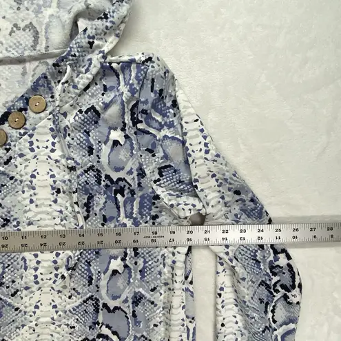 Unbranded Hoodie Womens Medium Snake print Long Sleeve V Neck Pullover