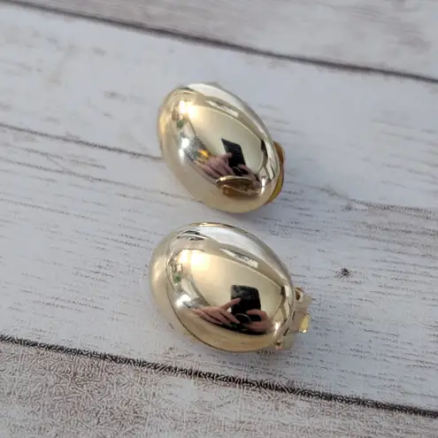 Vintage Clip On Earrings Mirrored Gold Tone Oval 7/8"