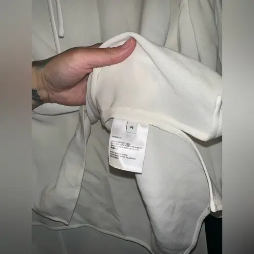 NWOT LAFAYETTE 148 NEW YORK BLOUSE $548 MSRP White Size M