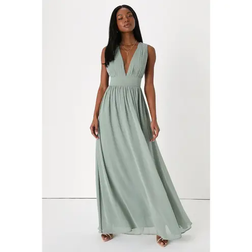 Lulus NWT  Heavenly Hues Sage Brush Maxi Dress Wedding Bridesmaid Gala Size M