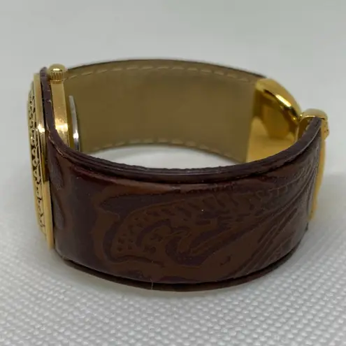 Avon women gold brown tone watch 33mm round case quartz cuff bangle running