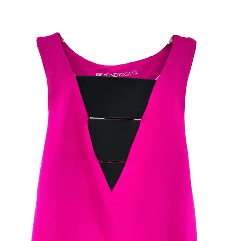 Beyond Yoga Sleek Stripe Raise it Higher Tank Top Wildberry Size Small