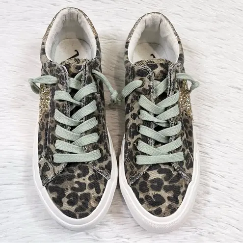 Very G Mint Leopard Gold Glitter Star Lace Up Sneakers 6.5