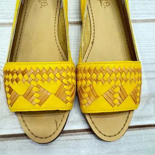 Latigo NEW  “Mabel” Yellow & Tan Woven Leather Western Style Flats Size 10