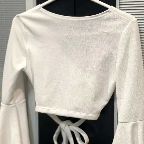 SheIn Flare long sleeve white crop top Good Condition